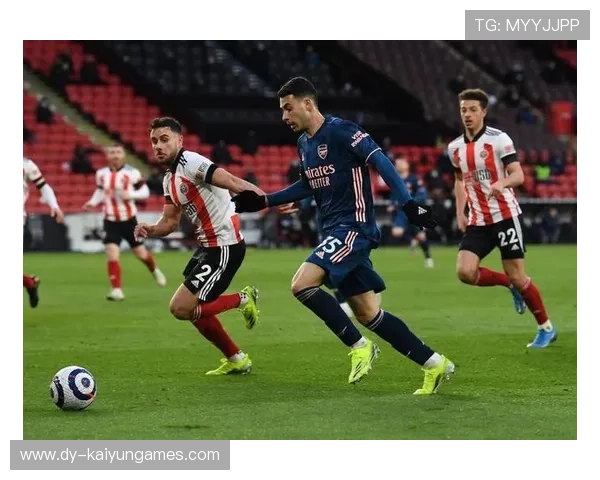 切尔西中路穿插连续造成对手防线溃散